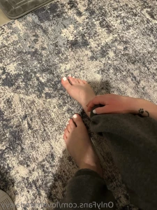 10481693