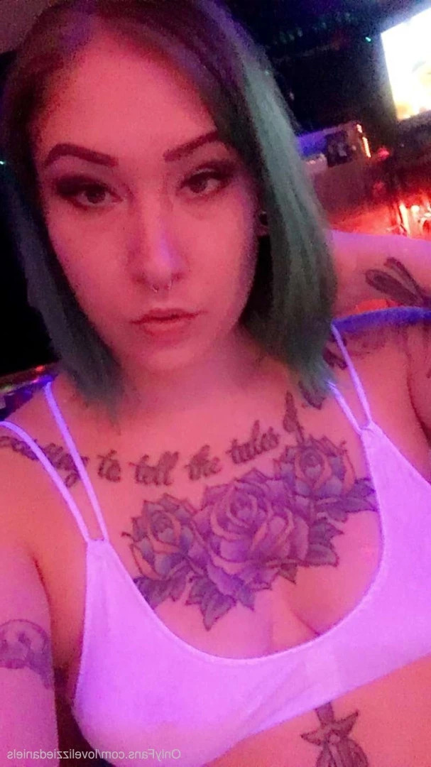 Love Lizzie Daniels [ lovelizziedaniels ] Onlyfans leaked photo 7253744 on Hotleaks.tv