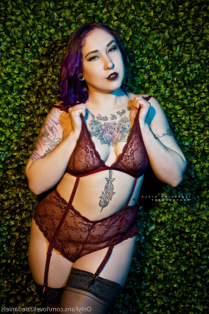 Love Lizzie Daniels [ lovelizziedaniels ] Onlyfans leaked photo 7254406 on Hotleaks.tv