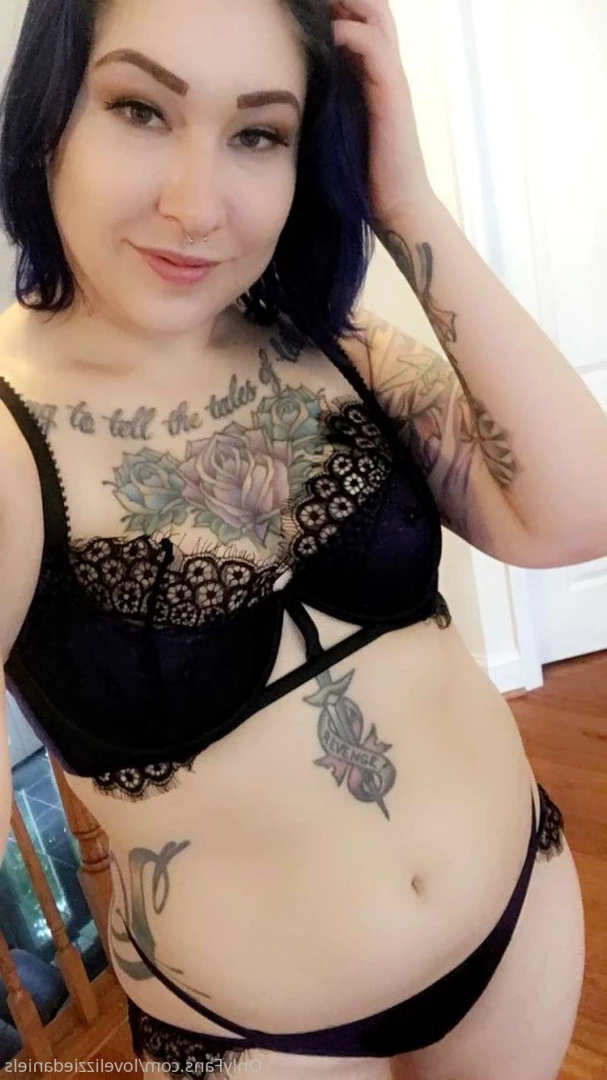 Love Lizzie Daniels [ lovelizziedaniels ] Onlyfans leaked photo 7254417 on Hotleaks.tv
