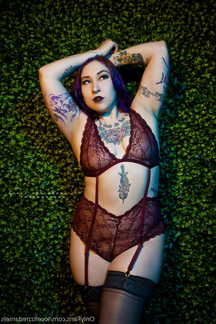 Love Lizzie Daniels [ lovelizziedaniels ] Onlyfans leaked photo 7255559 on Hotleaks.tv
