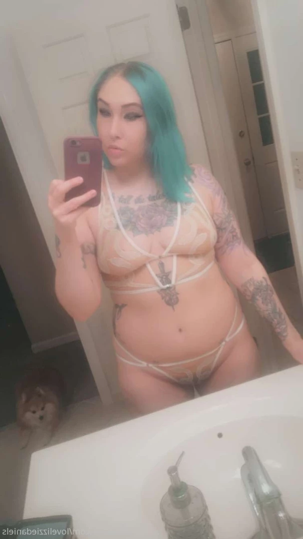 Love Lizzie Daniels [ lovelizziedaniels ] Onlyfans leaked photo 7255647 on Hotleaks.tv