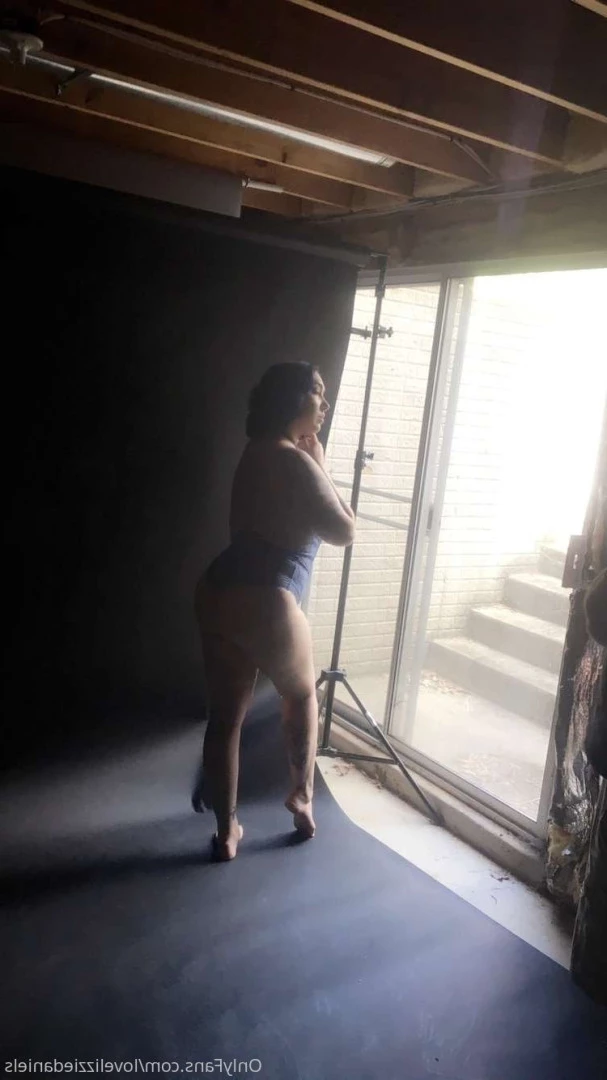 Love Lizzie Daniels [ lovelizziedaniels ] Onlyfans leaked photo 7256544 on Hotleaks.tv
