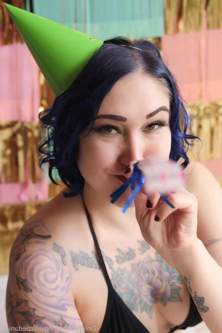 Love Lizzie Daniels [ lovelizziedaniels ] Onlyfans leaked photo 7256576 on Hotleaks.tv