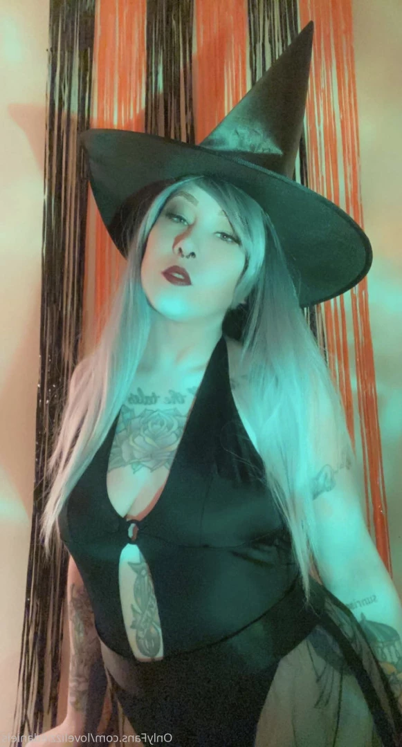 Love Lizzie Daniels [ lovelizziedaniels ] Onlyfans leaked photo 7258733 on Hotleaks.tv