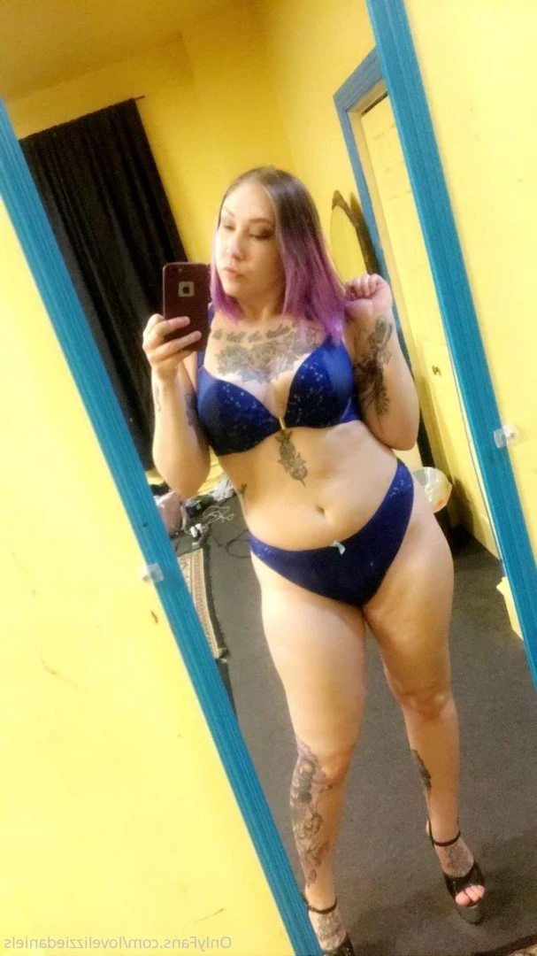 Love Lizzie Daniels [ lovelizziedaniels ] Onlyfans leaked photo 7259074 on Hotleaks.tv