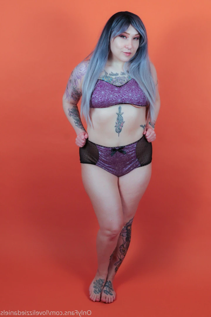 Love Lizzie Daniels [ lovelizziedaniels ] Onlyfans leaked photo 7260437 on Hotleaks.tv