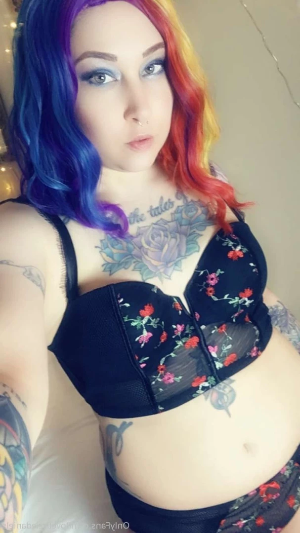 Love Lizzie Daniels [ lovelizziedaniels ] Onlyfans leaked photo 7260582 on Hotleaks.tv