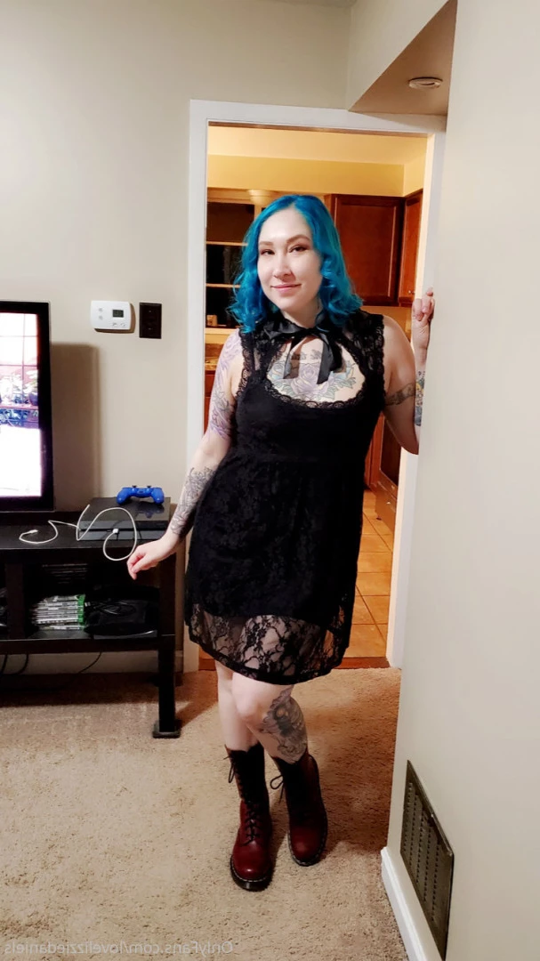 Love Lizzie Daniels [ lovelizziedaniels ] Onlyfans leaked photo 7261269 on Hotleaks.tv