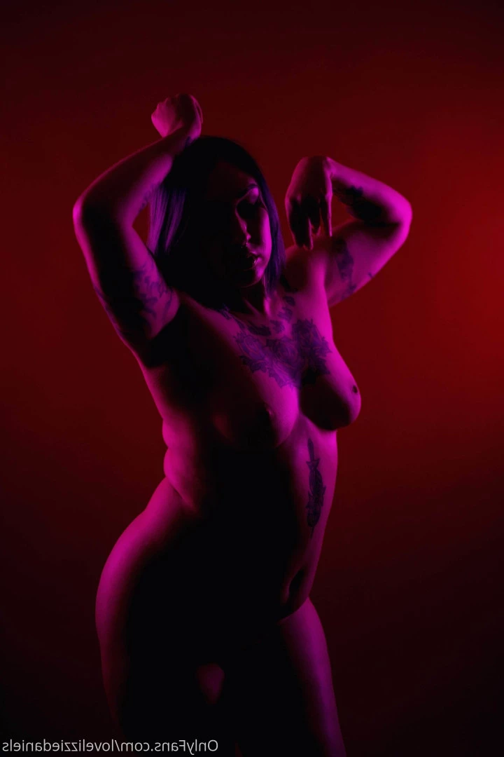Love Lizzie Daniels [ lovelizziedaniels ] Onlyfans leaked photo 7262572 on Hotleaks.tv