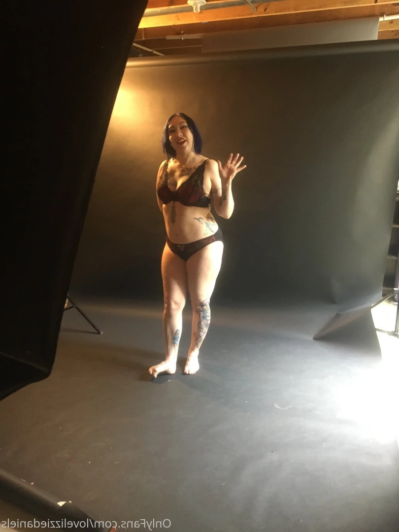 Love Lizzie Daniels [ lovelizziedaniels ] Onlyfans leaked photo 7262784 on Hotleaks.tv