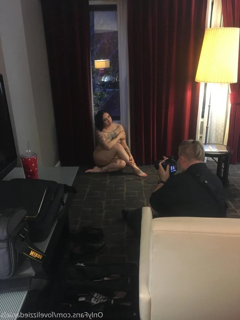 Love Lizzie Daniels [ lovelizziedaniels ] Onlyfans leaked photo 7263370 on Hotleaks.tv