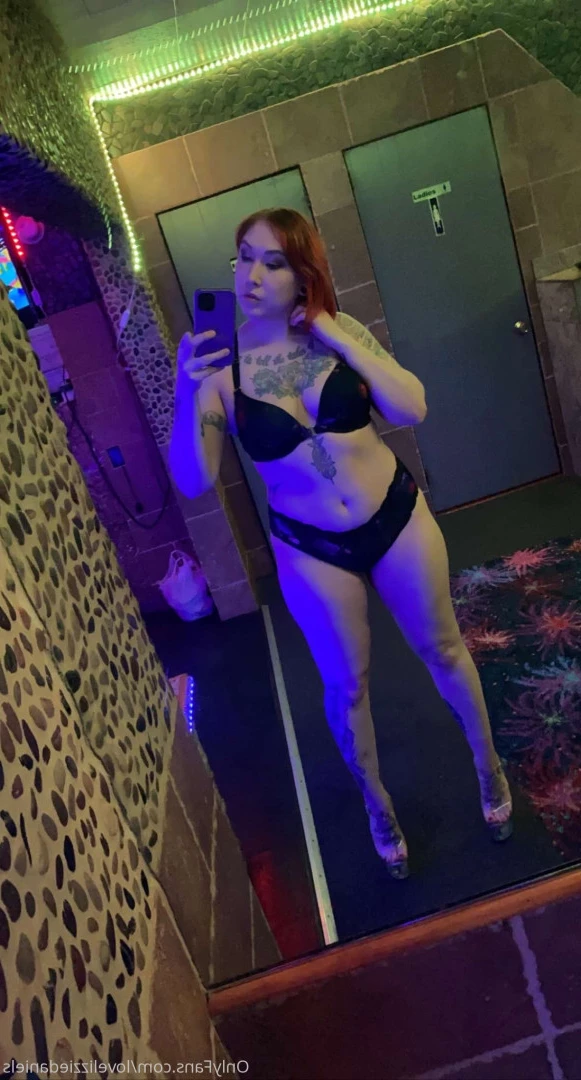 Love Lizzie Daniels [ lovelizziedaniels ] Onlyfans leaked photo 7264424 on Hotleaks.tv