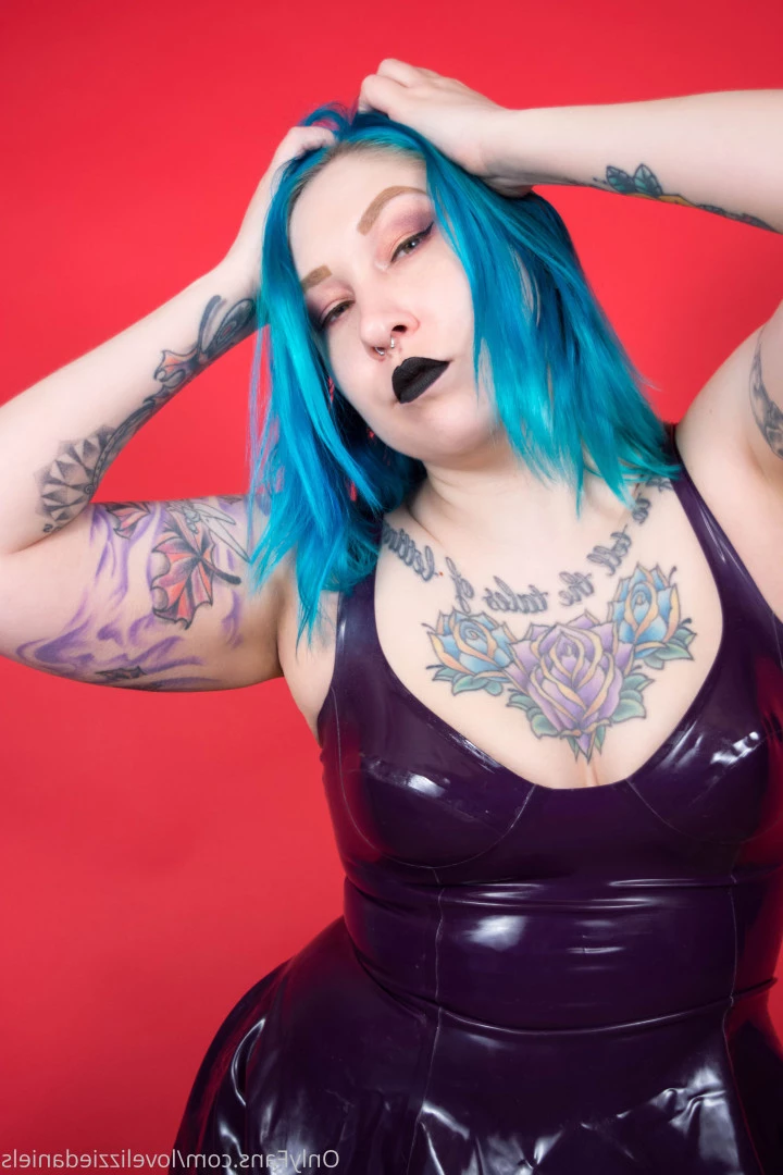 Love Lizzie Daniels [ lovelizziedaniels ] Onlyfans leaked photo 7265254 on Hotleaks.tv