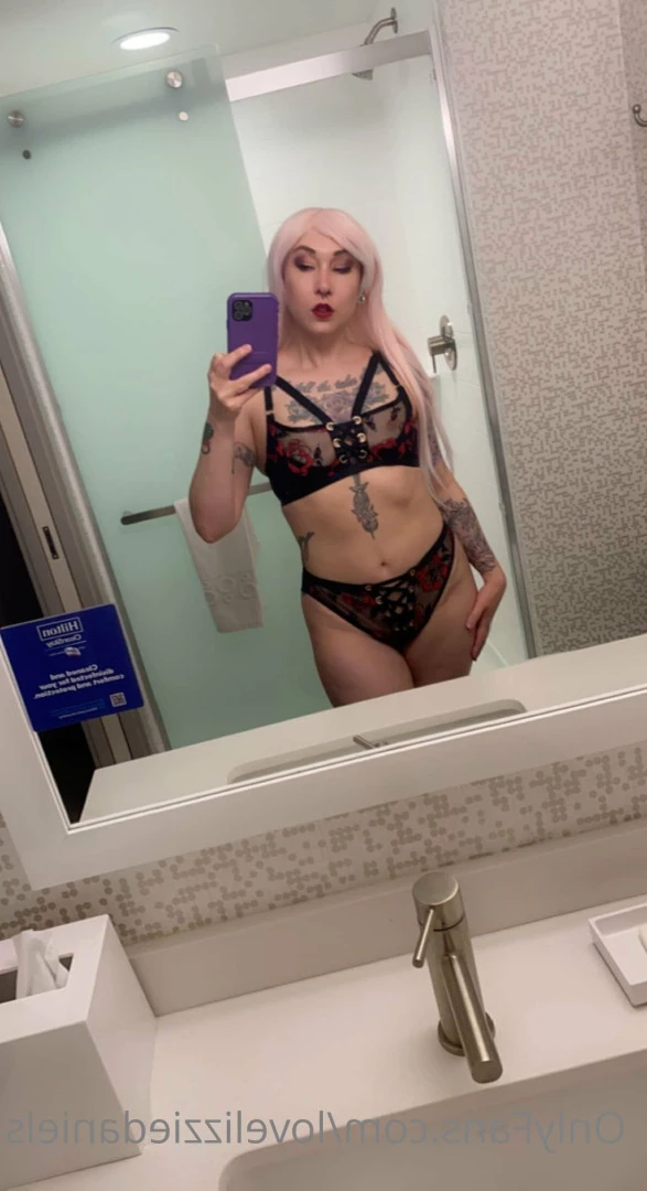 Love Lizzie Daniels [ lovelizziedaniels ] Onlyfans leaked photo 7266300 on Hotleaks.tv