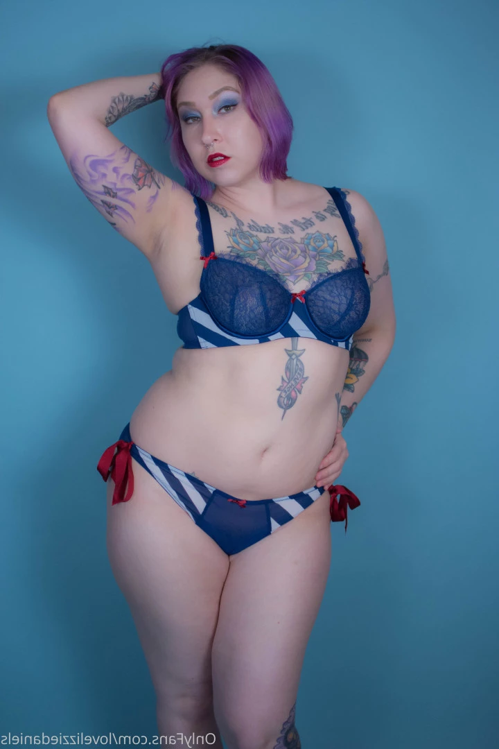 Love Lizzie Daniels [ lovelizziedaniels ] Onlyfans leaked photo 7267543 on Hotleaks.tv
