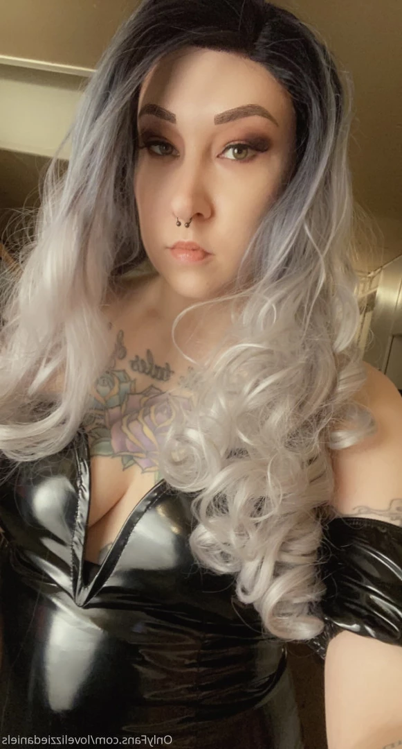Love Lizzie Daniels [ lovelizziedaniels ] Onlyfans leaked photo 7267584 on Hotleaks.tv
