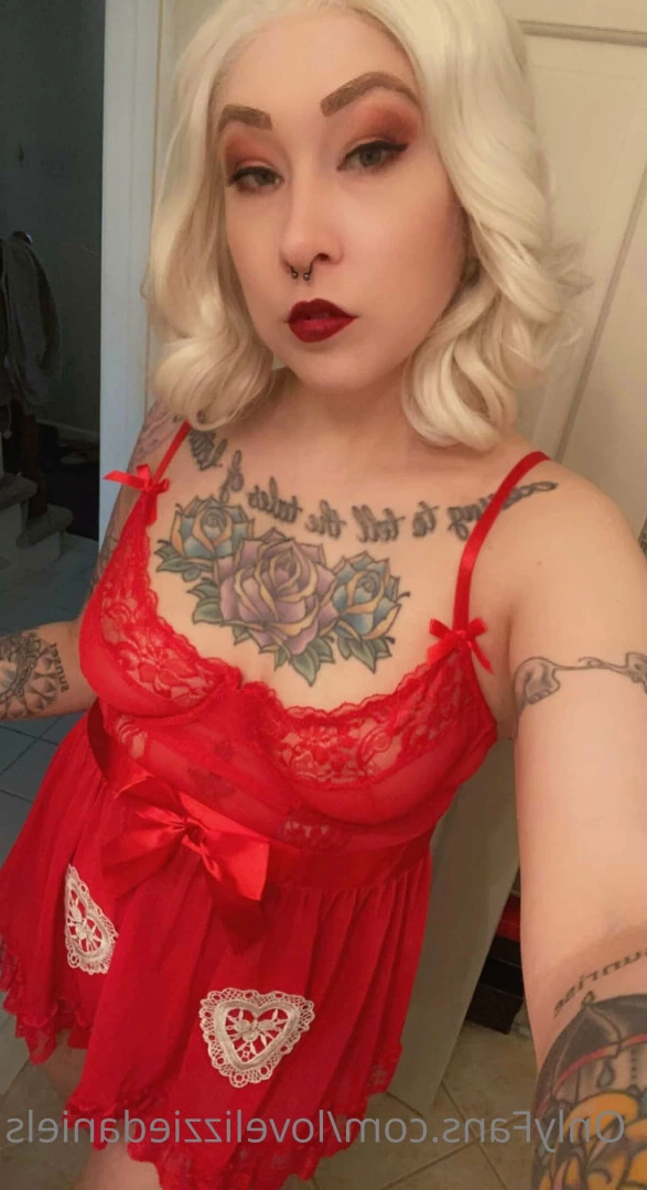 Love Lizzie Daniels [ lovelizziedaniels ] Onlyfans leaked photo 7267894 on Hotleaks.tv