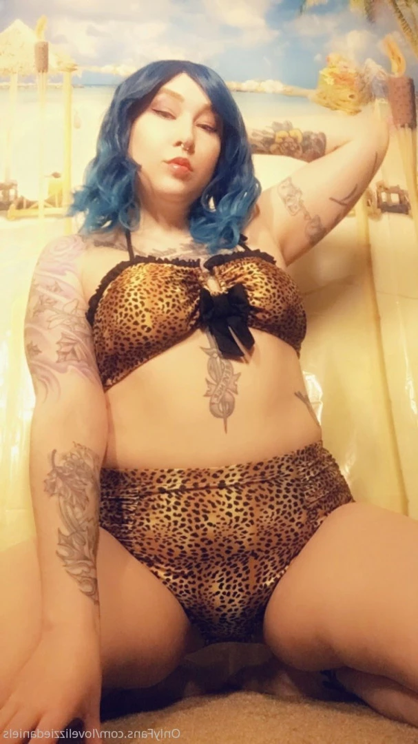 Love Lizzie Daniels [ lovelizziedaniels ] Onlyfans leaked photo 7269700 on Hotleaks.tv