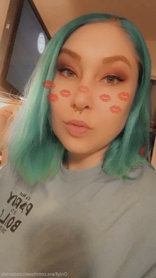 Love Lizzie Daniels [ lovelizziedaniels ] Onlyfans leaked photo 7269813 on Hotleaks.tv