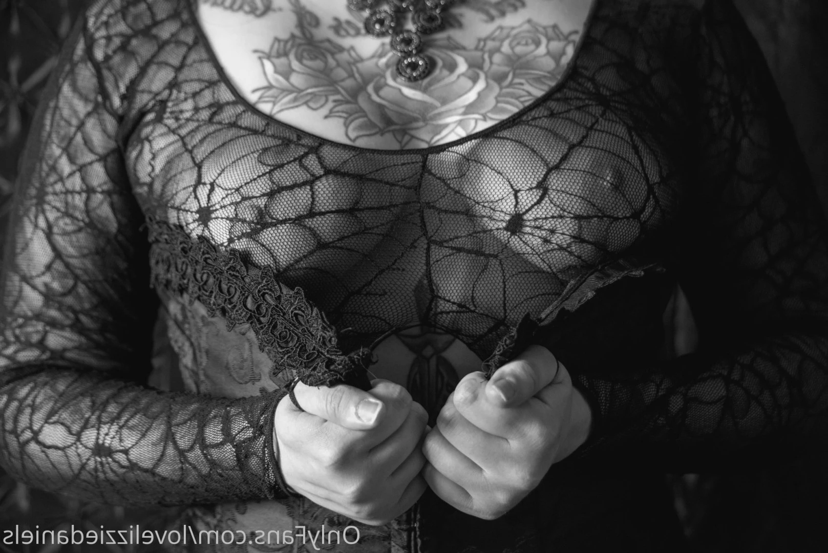 Love Lizzie Daniels [ lovelizziedaniels ] Onlyfans leaked photo 7269961 on Hotleaks.tv
