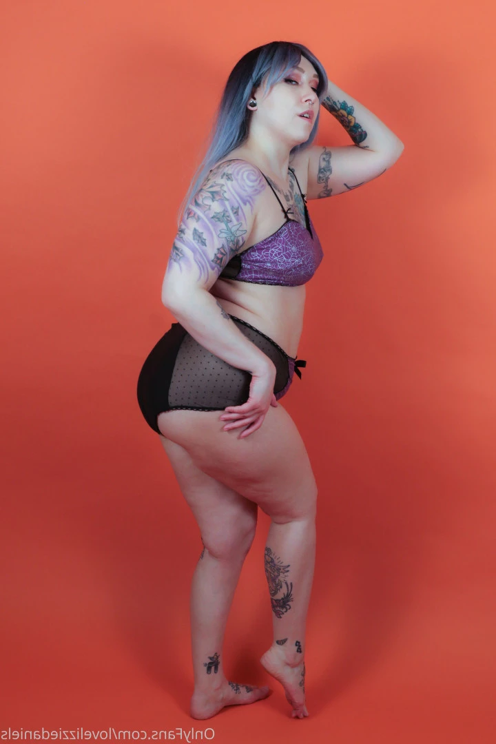 Love Lizzie Daniels [ lovelizziedaniels ] Onlyfans leaked photo 7270088 on Hotleaks.tv