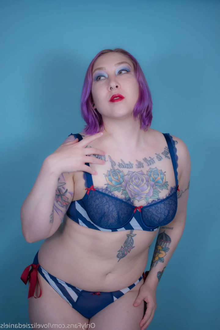 Love Lizzie Daniels [ lovelizziedaniels ] Onlyfans leaked photo 7270292 on Hotleaks.tv