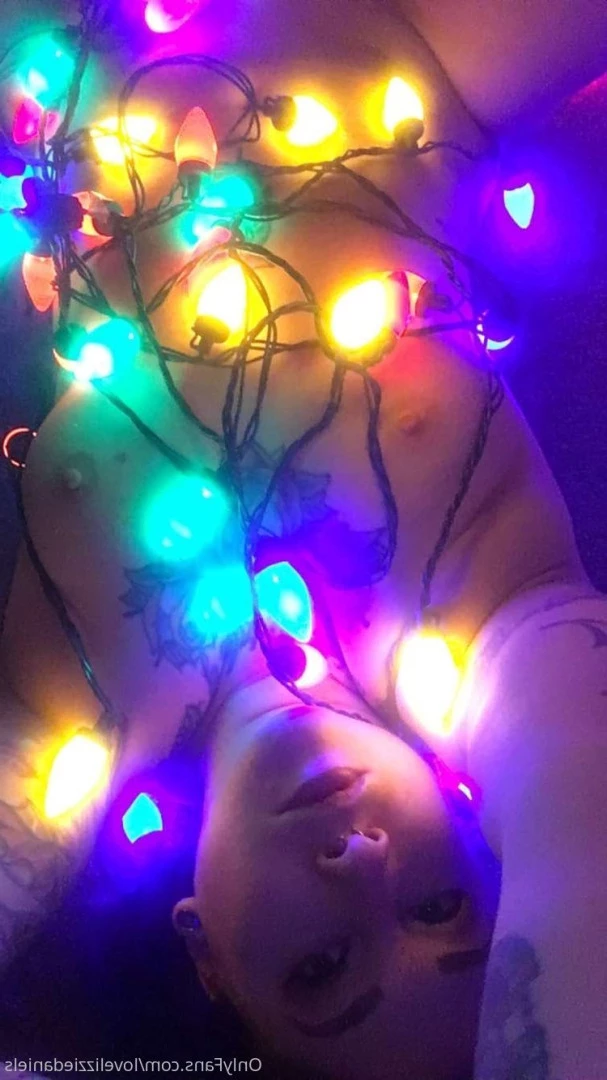 Love Lizzie Daniels [ lovelizziedaniels ] Onlyfans leaked photo 7272754 on Hotleaks.tv
