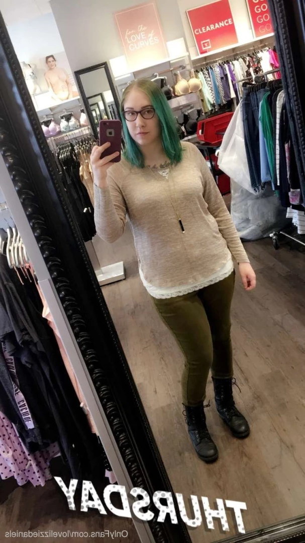 Love Lizzie Daniels [ lovelizziedaniels ] Onlyfans leaked photo 7273118 on Hotleaks.tv