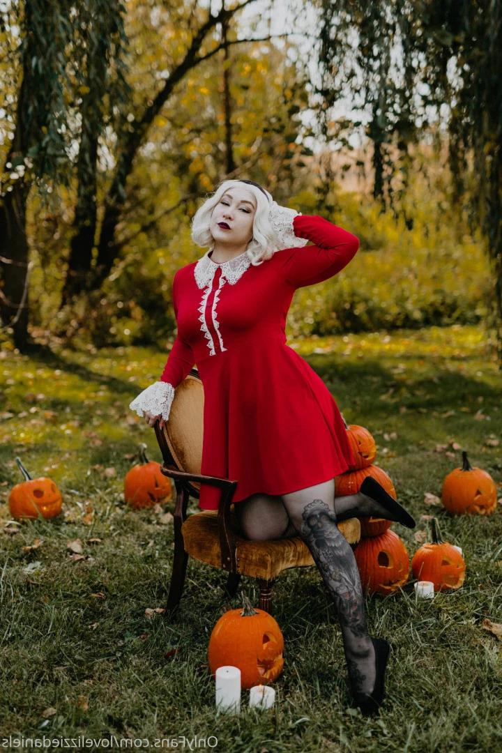 Love Lizzie Daniels [ lovelizziedaniels ] Onlyfans leaked photo 7273448 on Hotleaks.tv