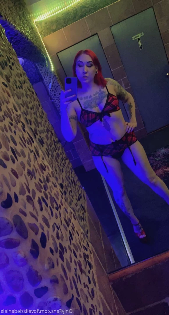 Love Lizzie Daniels [ lovelizziedaniels ] Onlyfans leaked photo 7273964 on Hotleaks.tv