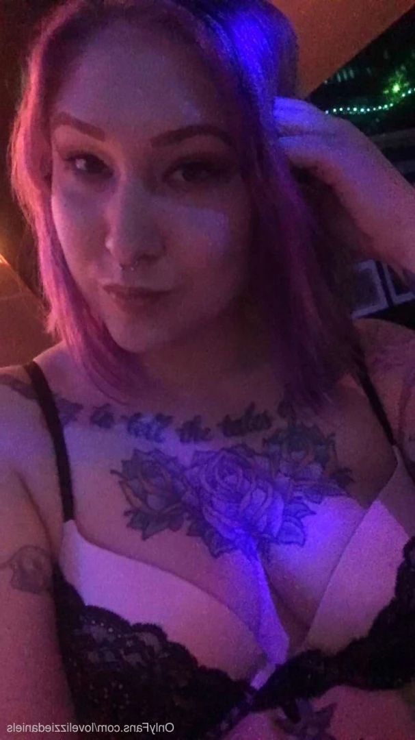 Love Lizzie Daniels [ lovelizziedaniels ] Onlyfans leaked photo 7276692 on Hotleaks.tv