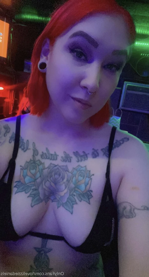 Love Lizzie Daniels [ lovelizziedaniels ] Onlyfans leaked photo 7277375 on Hotleaks.tv