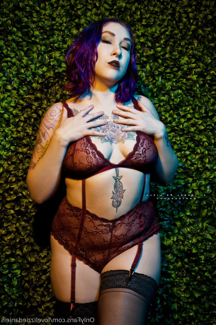 Love Lizzie Daniels [ lovelizziedaniels ] Onlyfans leaked photo 7280188 on Hotleaks.tv