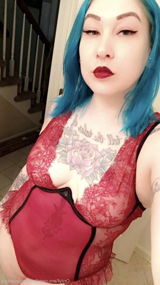 Love Lizzie Daniels [ lovelizziedaniels ] Onlyfans leaked photo 7280443 on Hotleaks.tv
