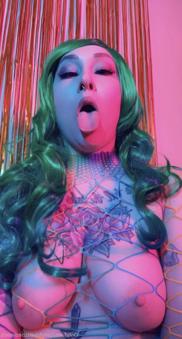 Love Lizzie Daniels [ lovelizziedaniels ] Onlyfans leaked photo 7282678 on Hotleaks.tv
