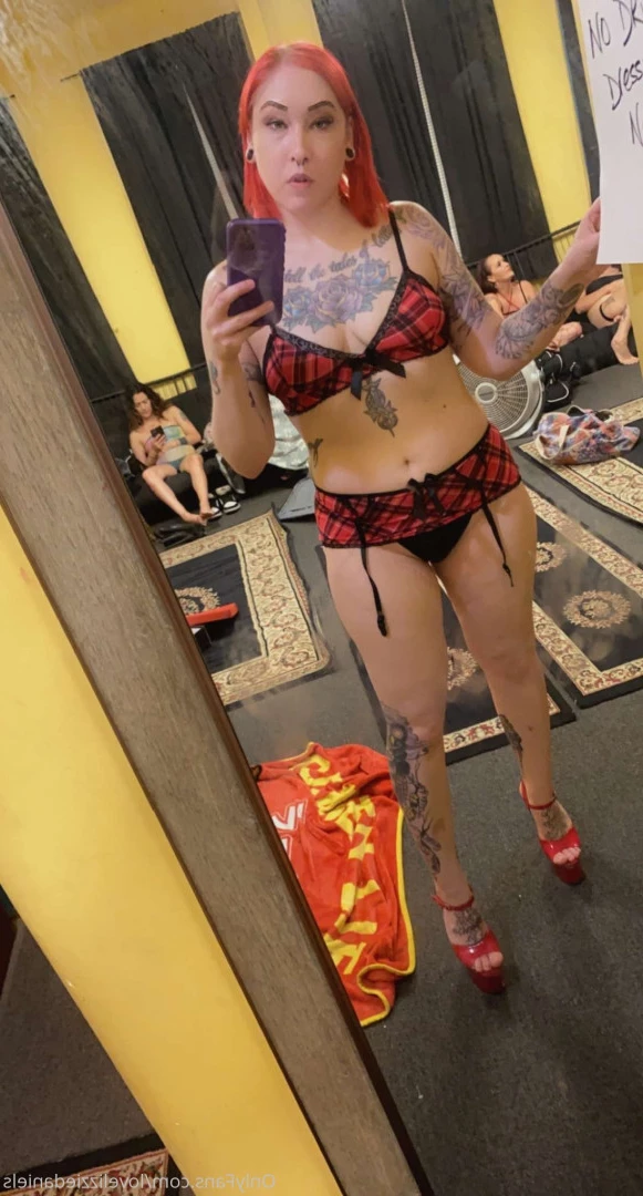 Love Lizzie Daniels [ lovelizziedaniels ] Onlyfans leaked photo 7283272 on Hotleaks.tv