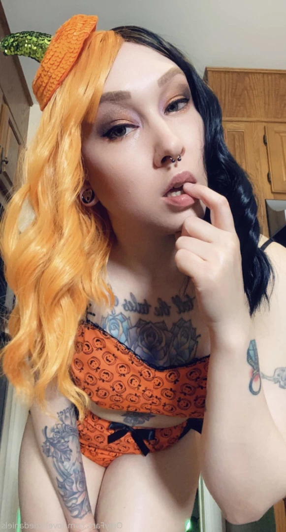 Love Lizzie Daniels [ lovelizziedaniels ] Onlyfans leaked photo 7284364 on Hotleaks.tv