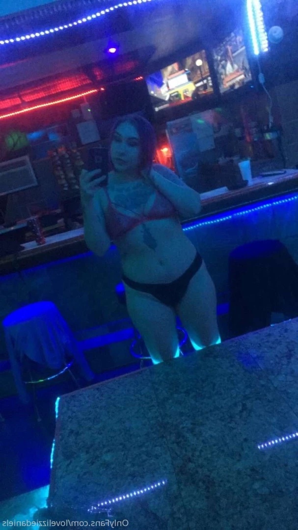 Love Lizzie Daniels [ lovelizziedaniels ] Onlyfans leaked photo 7284712 on Hotleaks.tv