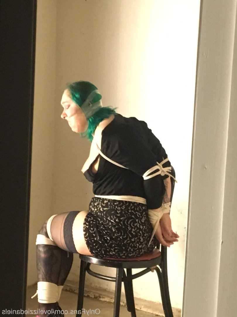 Love Lizzie Daniels [ lovelizziedaniels ] Onlyfans leaked photo 7285134 on Hotleaks.tv