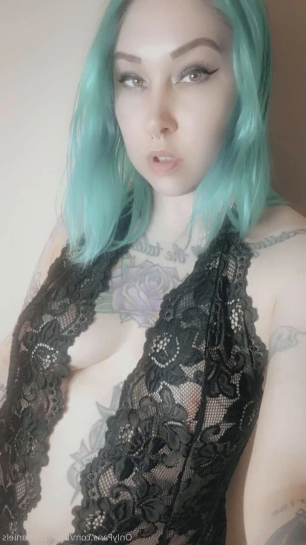 Love Lizzie Daniels [ lovelizziedaniels ] Onlyfans leaked photo 7285467 on Hotleaks.tv