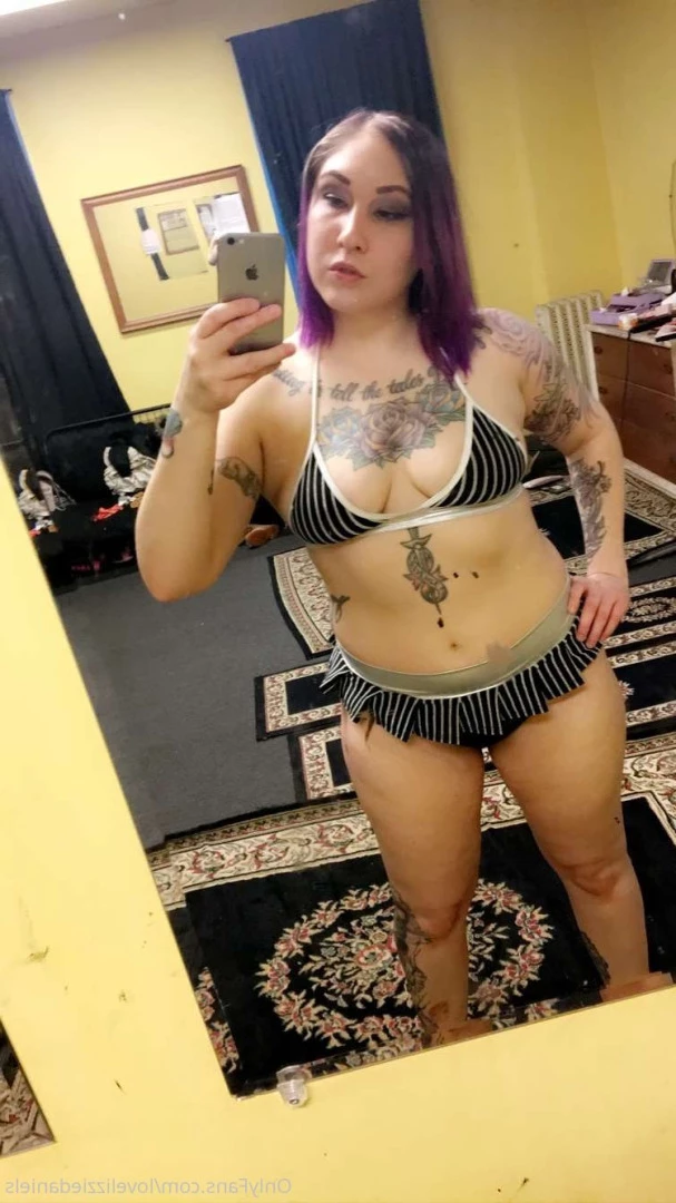 Love Lizzie Daniels [ lovelizziedaniels ] Onlyfans leaked photo 7285589 on Hotleaks.tv
