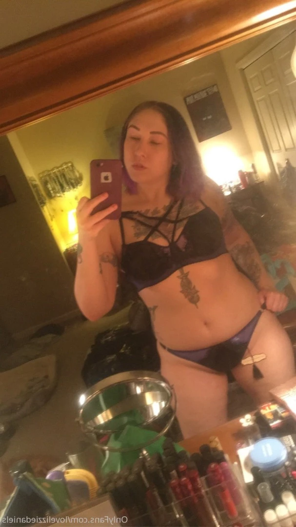 Love Lizzie Daniels [ lovelizziedaniels ] Onlyfans leaked photo 7287153 on Hotleaks.tv