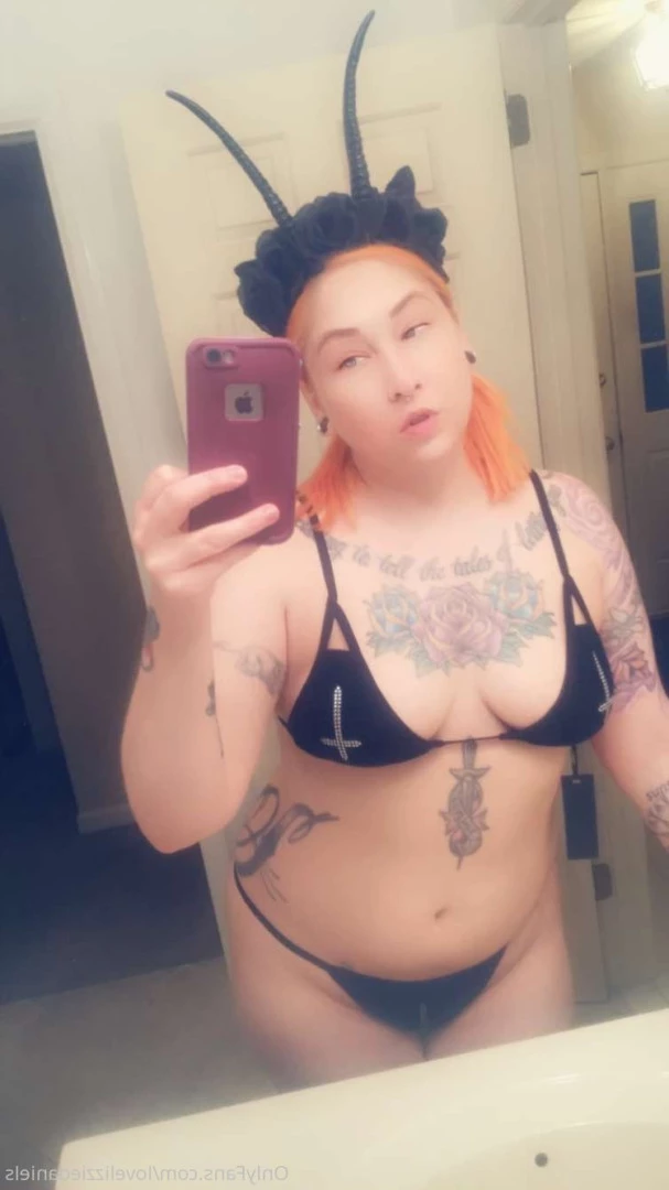 Love Lizzie Daniels [ lovelizziedaniels ] Onlyfans leaked photo 7287302 on Hotleaks.tv