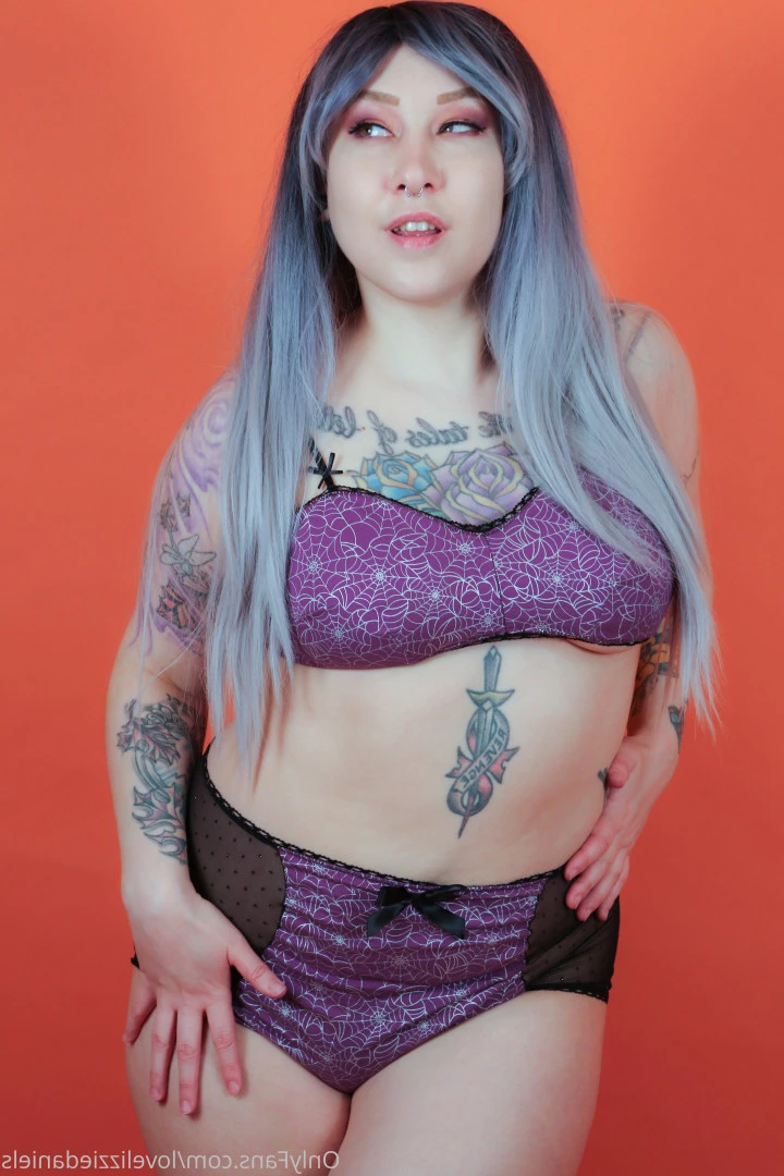 Love Lizzie Daniels [ lovelizziedaniels ] Onlyfans leaked photo 7287456 on Hotleaks.tv