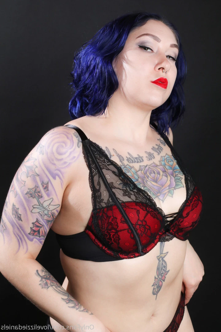Love Lizzie Daniels [ lovelizziedaniels ] Onlyfans leaked photo 7287708 on Hotleaks.tv