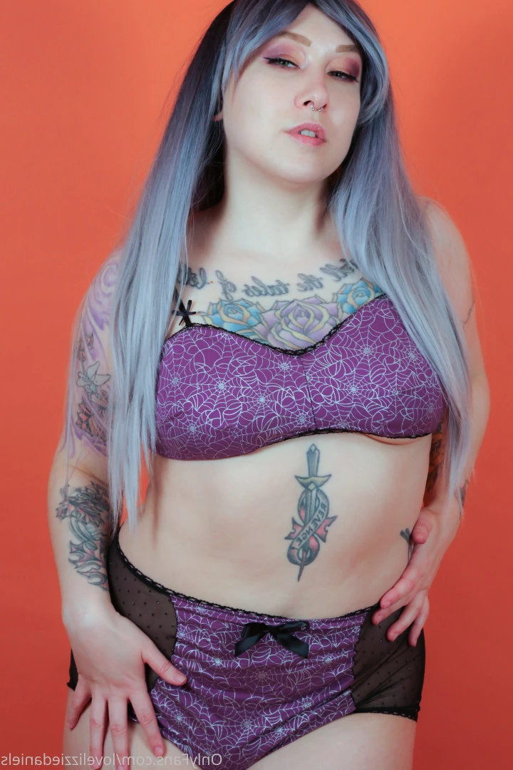 Love Lizzie Daniels [ lovelizziedaniels ] Onlyfans leaked photo 7288510 on Hotleaks.tv