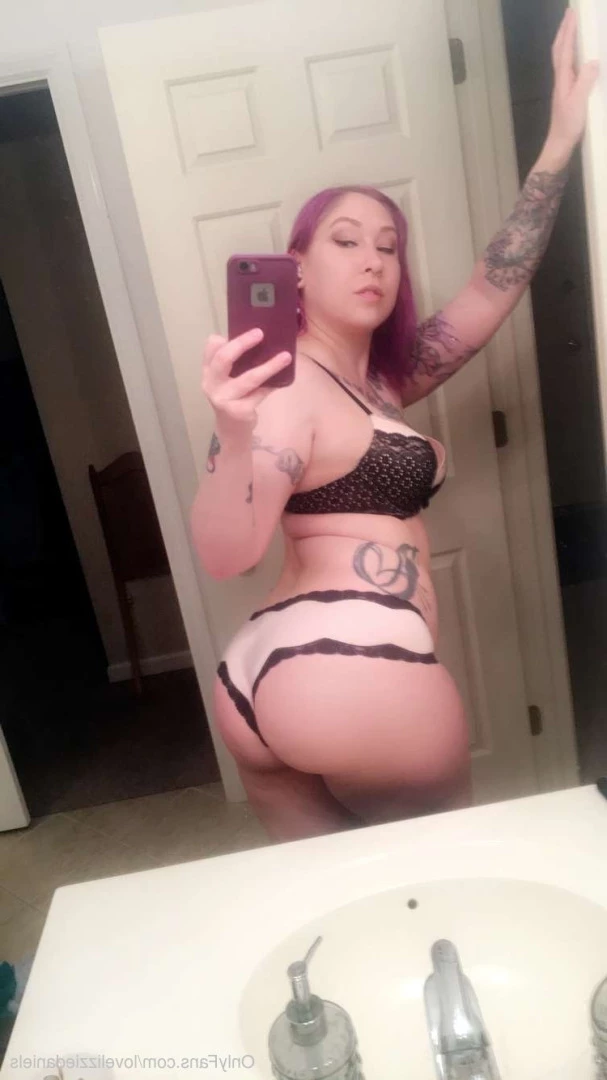 Love Lizzie Daniels [ lovelizziedaniels ] Onlyfans leaked photo 7290841 on Hotleaks.tv