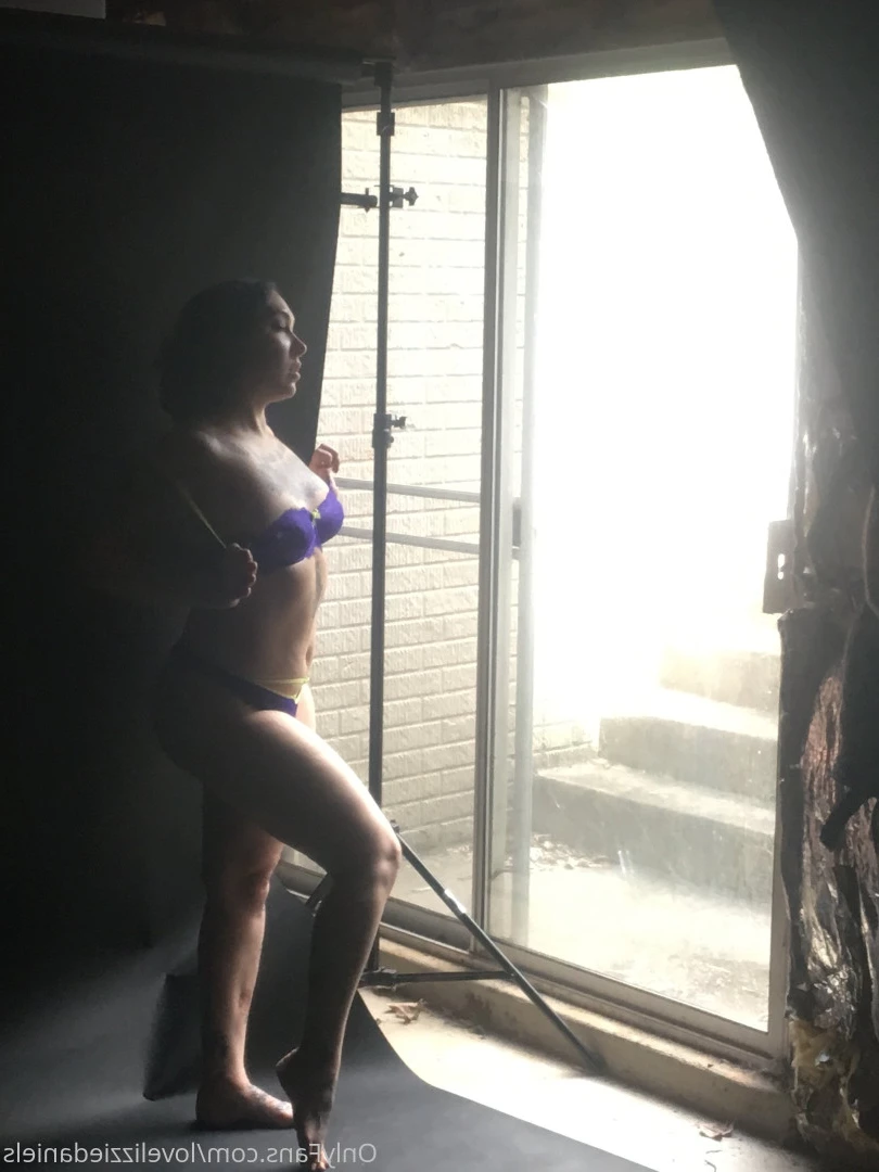 Love Lizzie Daniels [ lovelizziedaniels ] Onlyfans leaked photo 7291064 on Hotleaks.tv