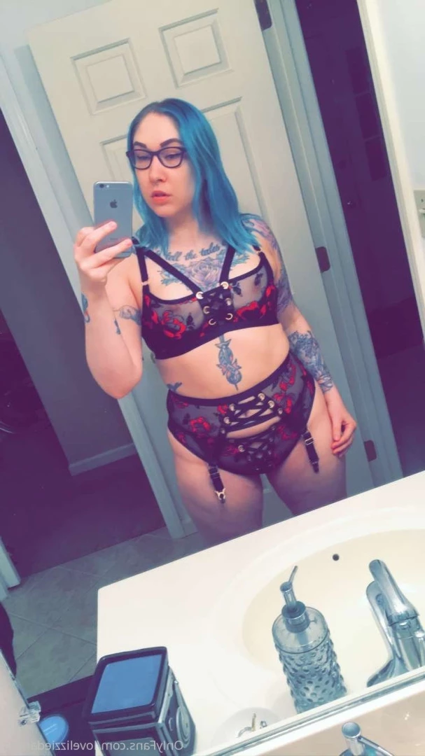 Love Lizzie Daniels [ lovelizziedaniels ] Onlyfans leaked photo 7291695 on Hotleaks.tv